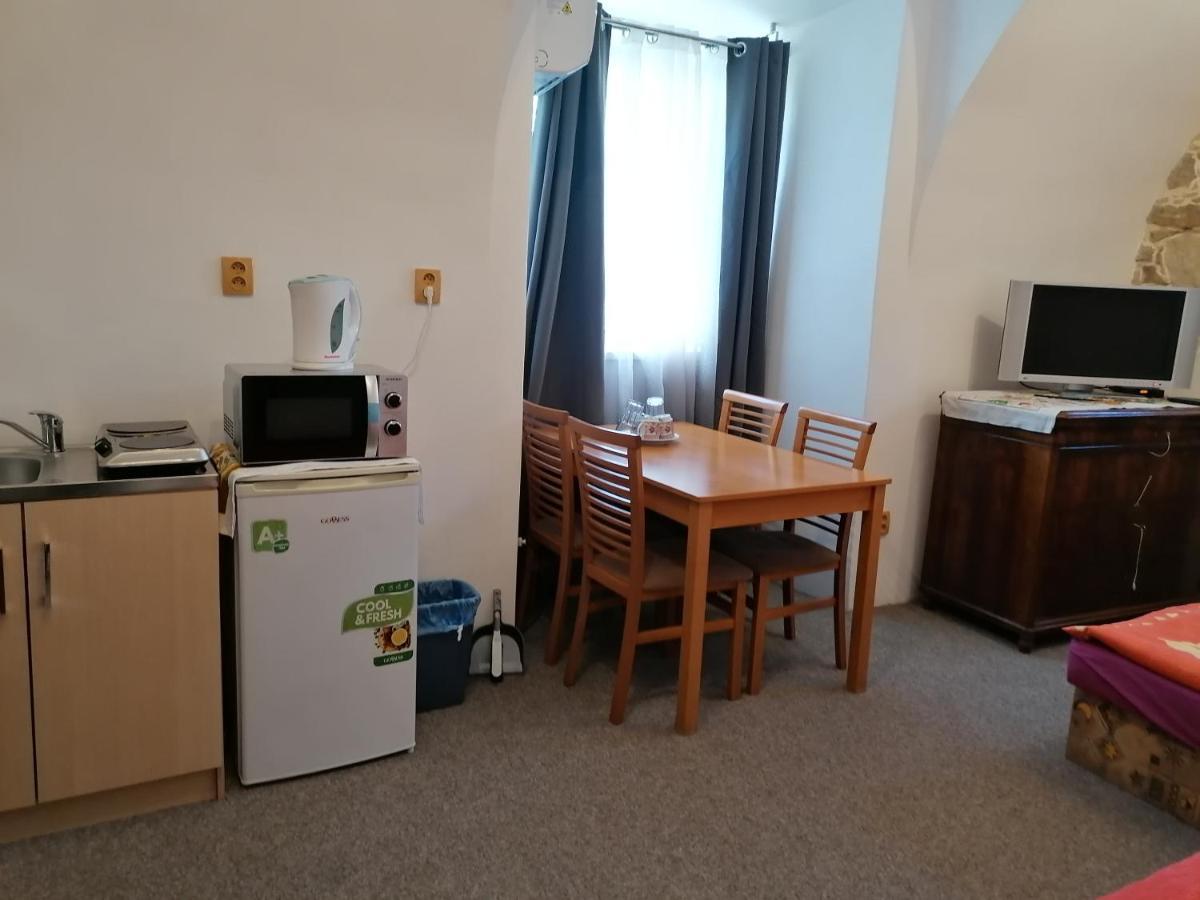 Fara Choustnikovo Hradiste Hotel Екстериор снимка