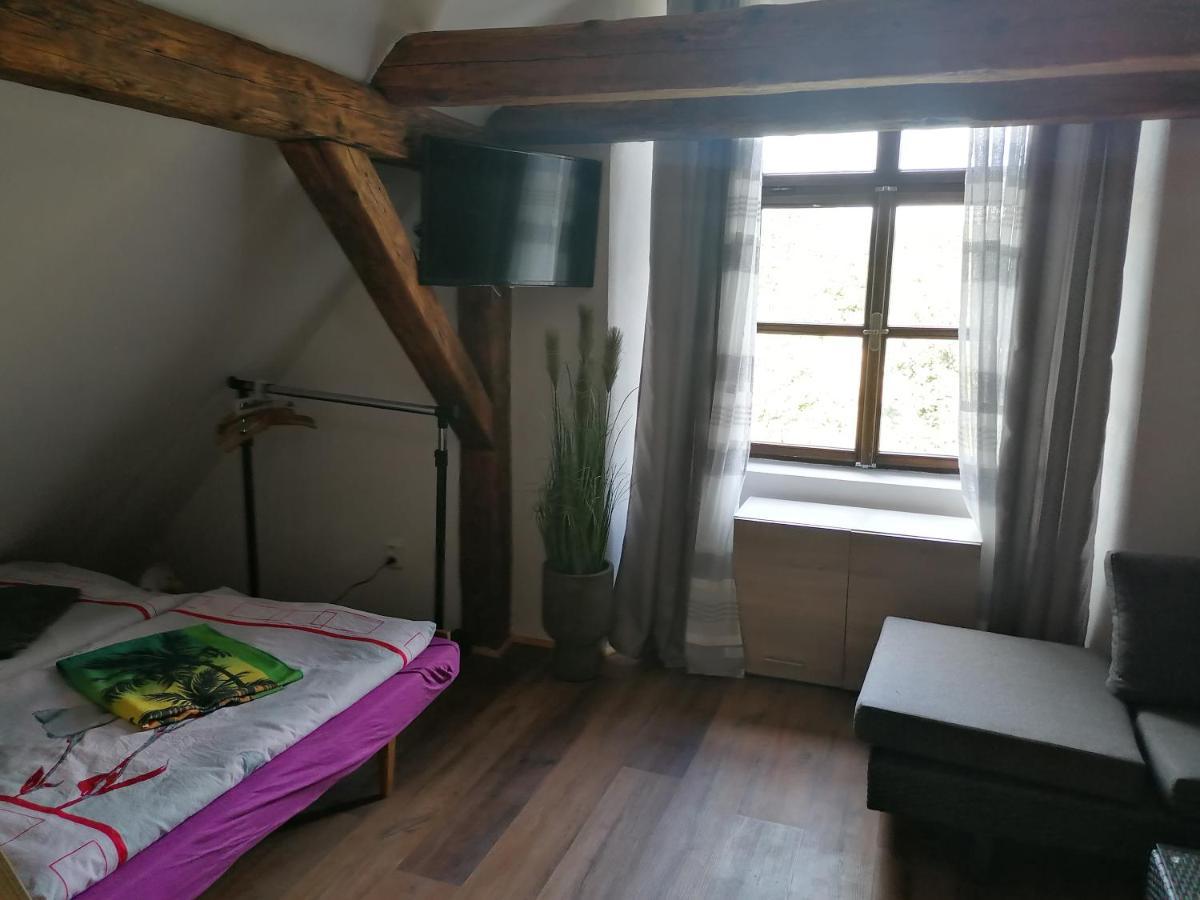 Fara Choustnikovo Hradiste Hotel Екстериор снимка