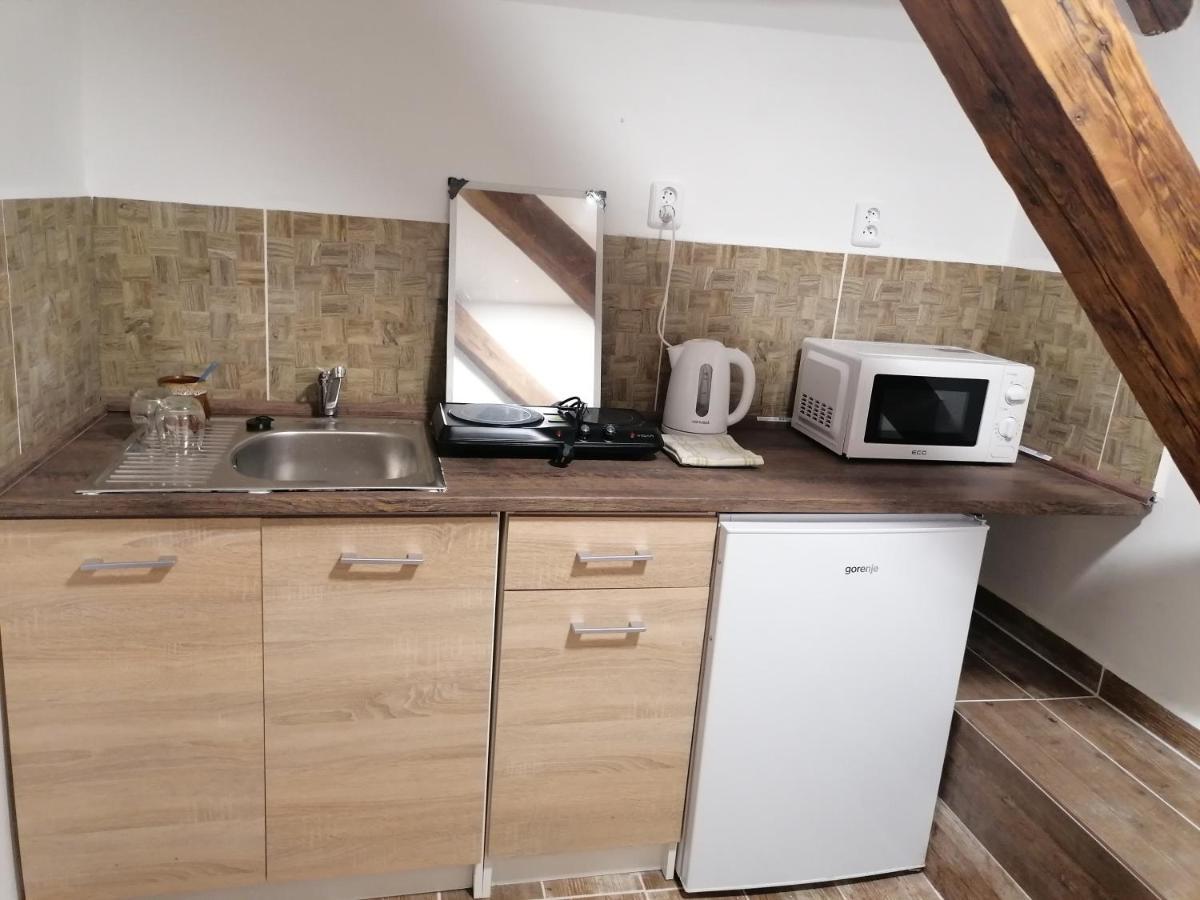 Fara Choustnikovo Hradiste Hotel Екстериор снимка