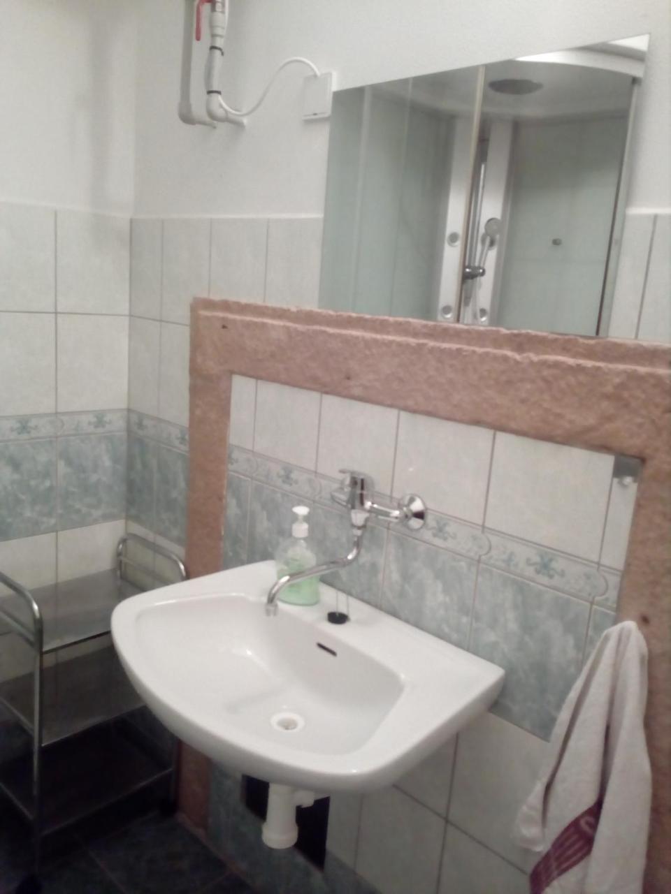 Fara Choustnikovo Hradiste Hotel Екстериор снимка